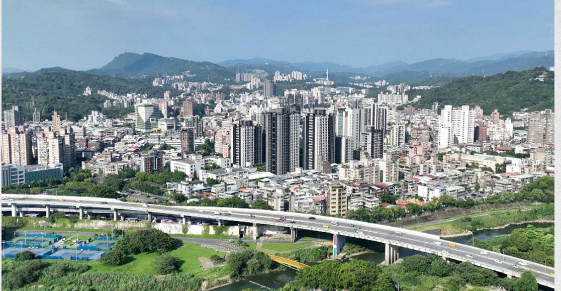 【新青安效應:小宅當道,房價飆升,年輕人買房焦慮加劇?】